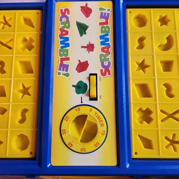 2003 Scramble! The Game Perfection Complete/Working in Great Condition Pre-owned - Picture 3 of 9